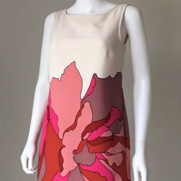 Ann Taylor Loft Dresses & Skirts - Ann Taylor Loft Pink Floral Dress